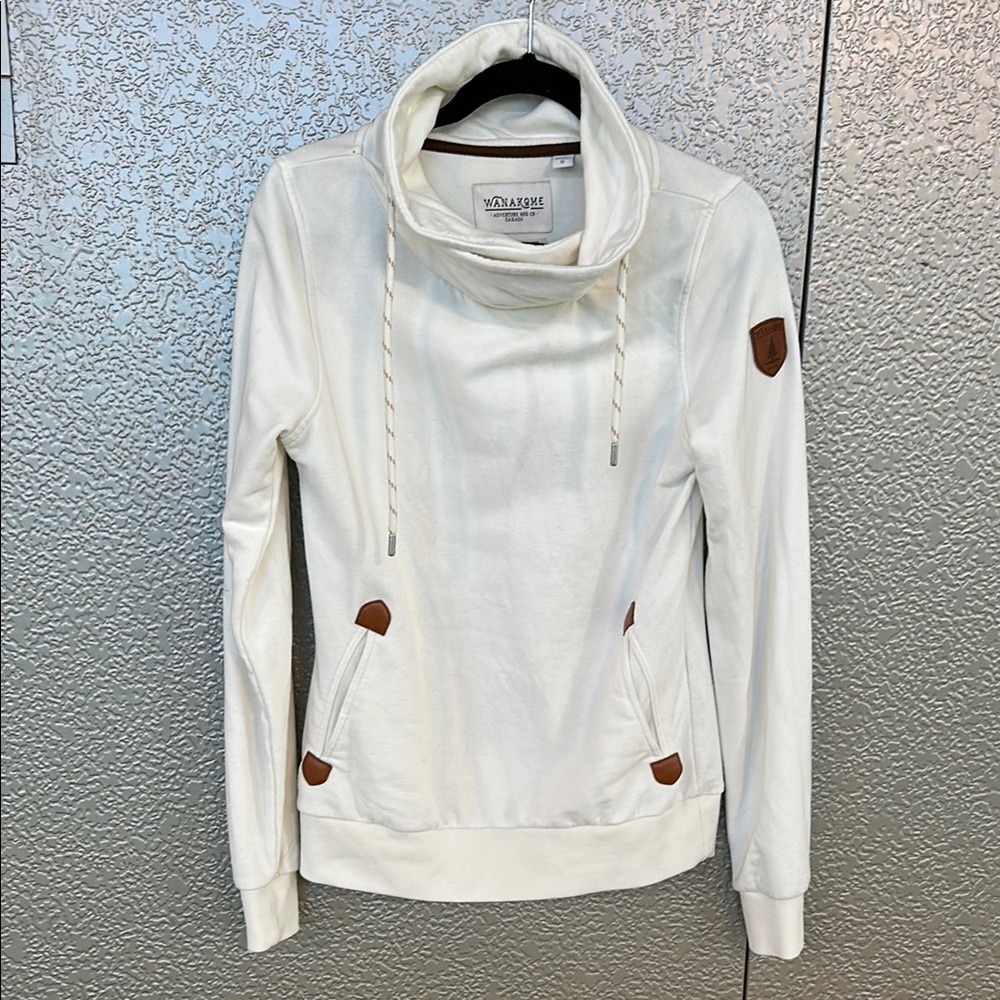 Wanakome Women's White Cowl Neck Sweatshirt